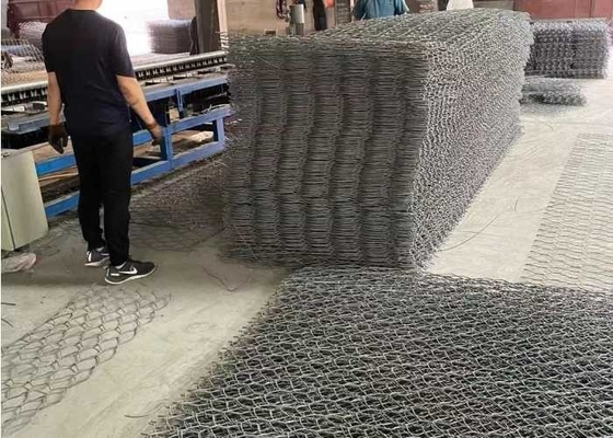 4.0mm гальванизированный размер сетки тюфяков 60x80mm Gabion