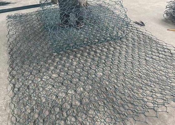 Ячеистая сеть высокой напряженности 60x80mm 2.4mm Gabion Galfan для предохранения от курса реки