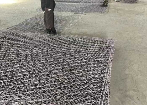 Отверстие тюфяка 60*80mm покрытия цинка 220-240g/M2  Gabion