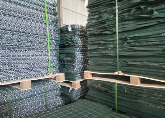 5.0 мм сетка проволока панель военный барьер с 300 г / м2 Geotextile ткань вес